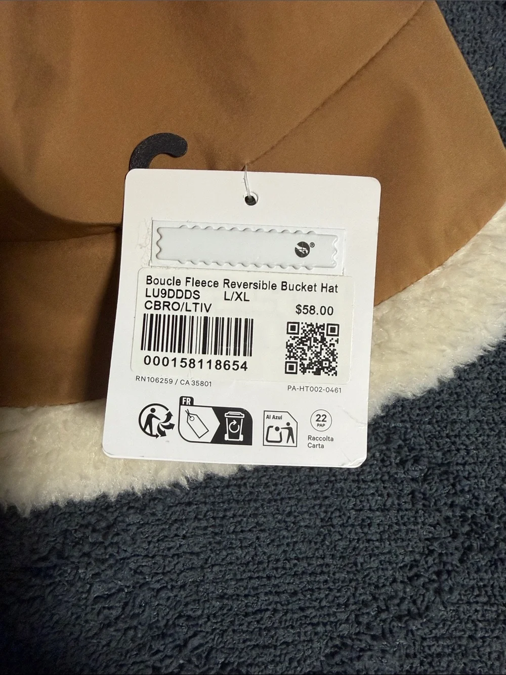 Lululemon reversible Sherpa Bucket Hat L/XL
